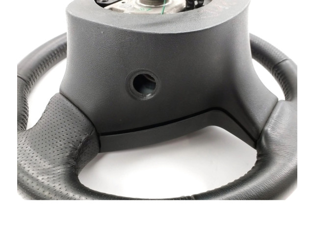 Volant Nissan Juke I F15 2010