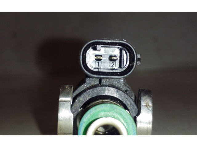 Форсунка DS7G9F593EA    Ford Kuga II   