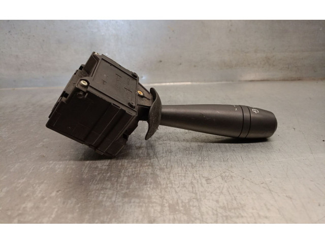 Ручка стеклоочистителей 8201168008, 8201168008   Dacia Lodgy