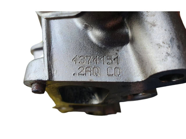 Топливная рампа 03C906051H Volkswagen Golf VI для двигателя CAXA