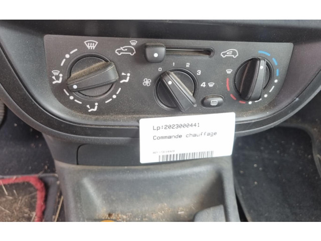 Блок управления климат-контролем 00006451KP   Citroen C2