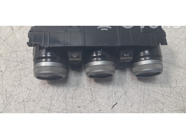 Модуль блока управления кондиционером 27500114R   Dacia Duster II