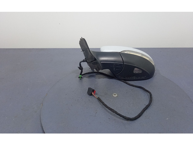 Зеркало электрическое Volkswagen Jetta VI 2011 - 2018 года