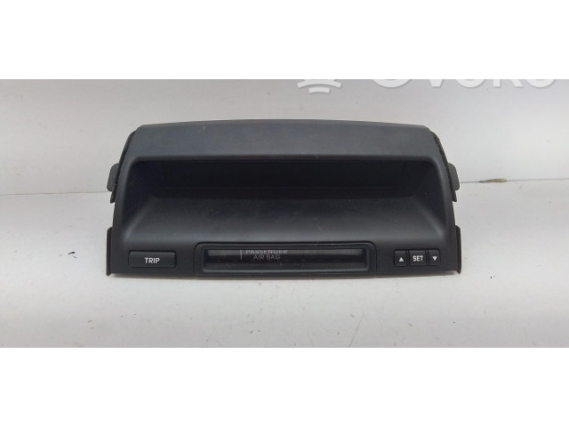 Дисплей       KIA Venga