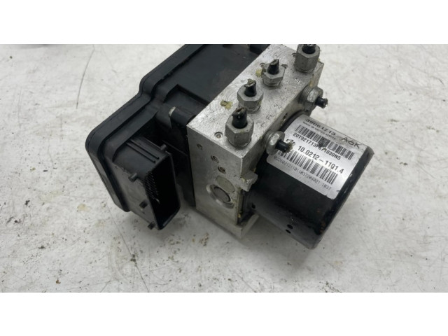 Jednotka ABS 39061713 Opel Zafira C 2013