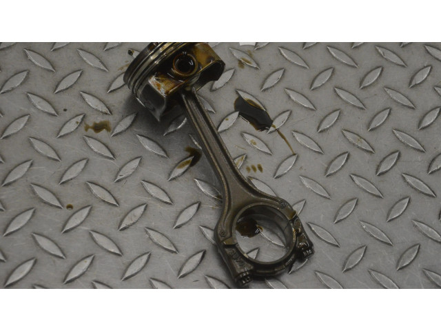 Поршень CJZB 04EE Volkswagen Golf VII