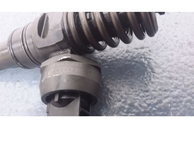 Vstřikovač 038130073AG, 038130073AG Volkswagen Caddy