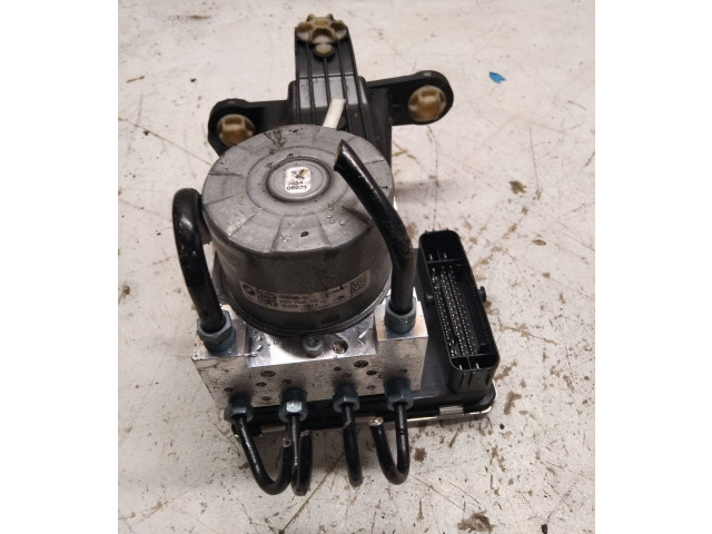 Jednotka ABS 100220 BMW 4 G22 G23 G24 G26 2021