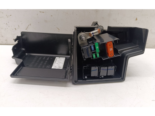 Pojistková skříňka 243129358R, 252361535R Nissan Juke II F16 2021