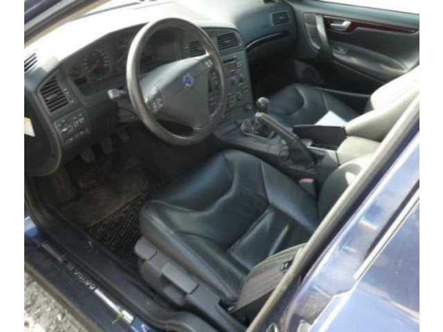 Моторчик дворников Volvo S60