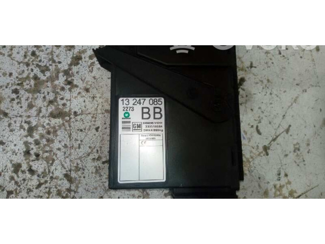 Блок управления двигателя 13247085   Opel Combo C