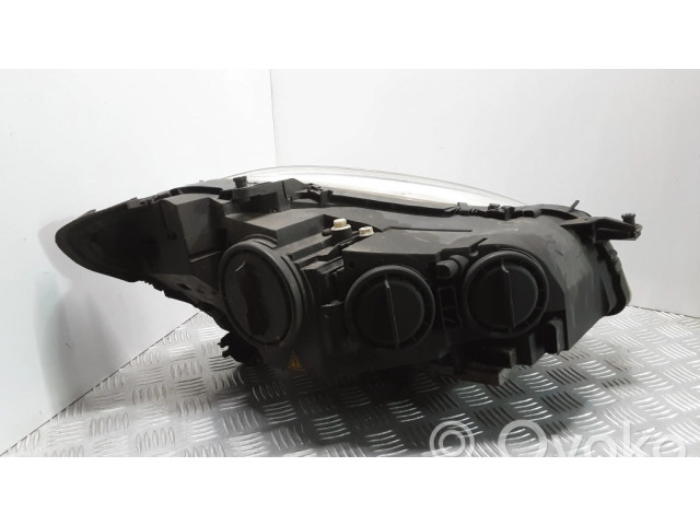 Передняя фара  