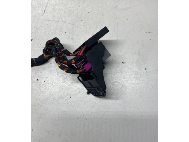 Блок предохранителей 4F1937503 Audi A6 S6 C6 4F