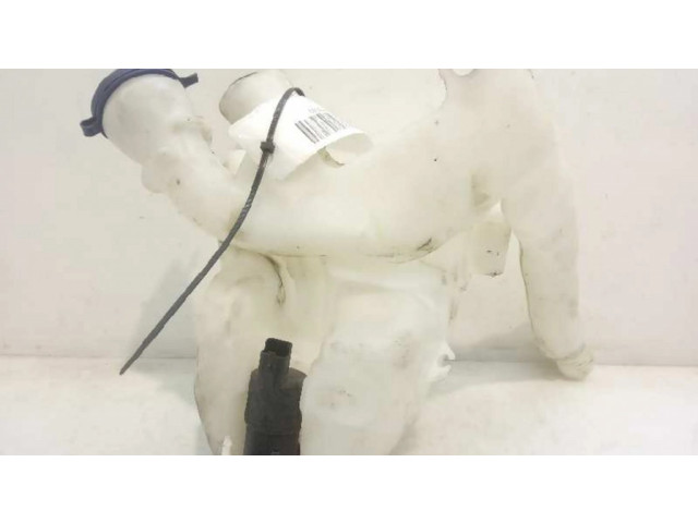 Бачок оконной жидкости    