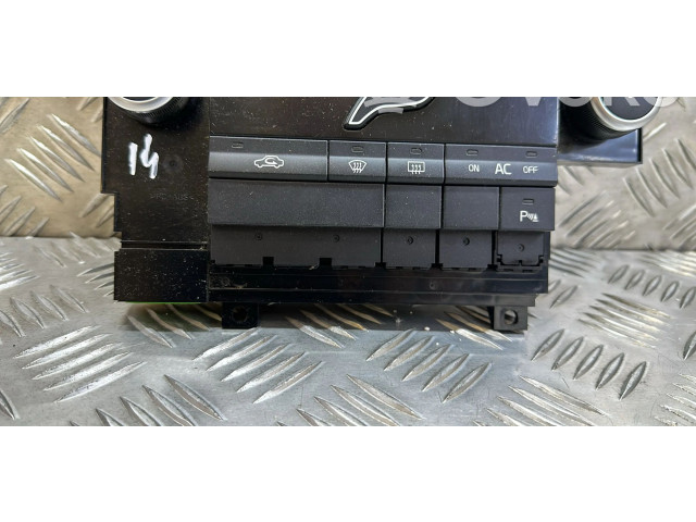 Блок управления климат-контролем 30782905   Volvo XC60