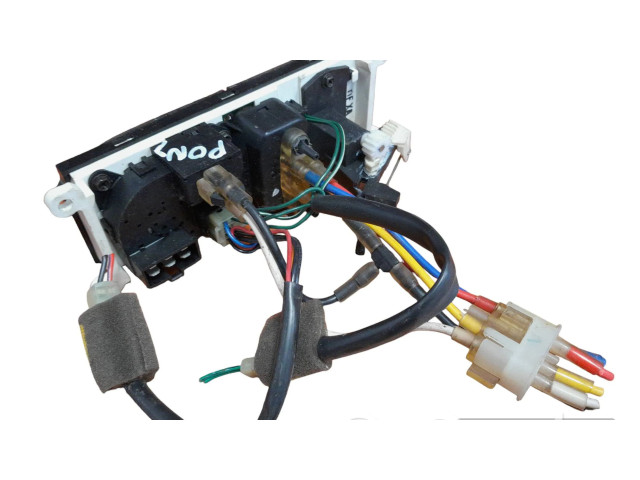 Блок управления климат-контролем    Hyundai Pony