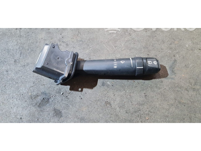 Ручка стеклоочистителей 8191545   Volvo V70