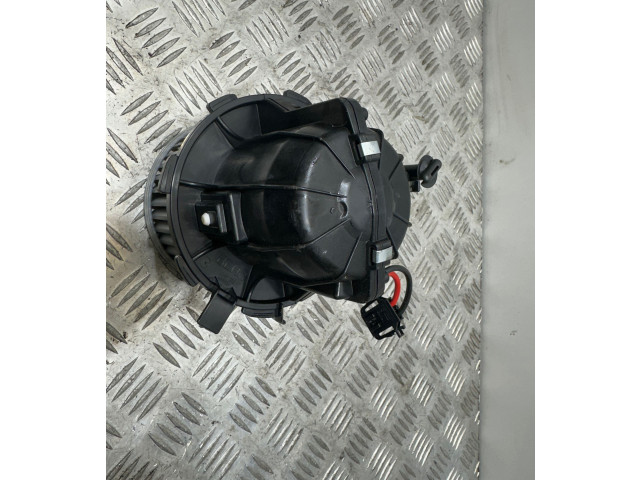 Вентилятор печки Audi A5 8T 8F