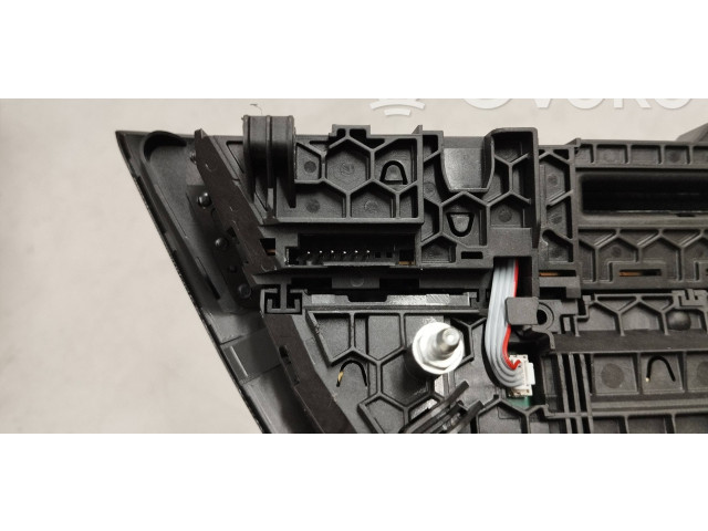 Блок управления климат-контролем 9393729   BMW X3 G01