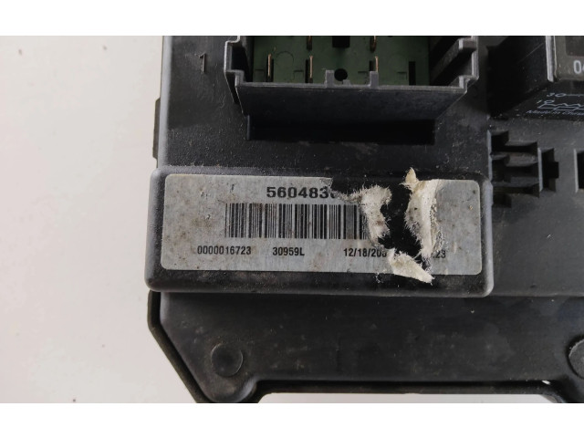 Блок предохранителей 56048367AE Jeep Cherokee III KJ