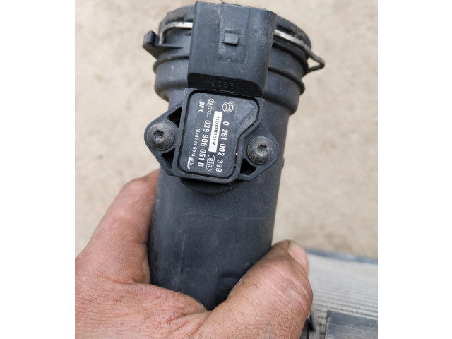 Интеркулер  1K0145803Q, 0281002399   Volkswagen Caddy 