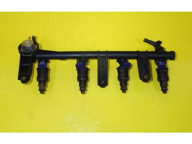 Vstřikovací lišta 7700273495, 866313 Renault Megane I