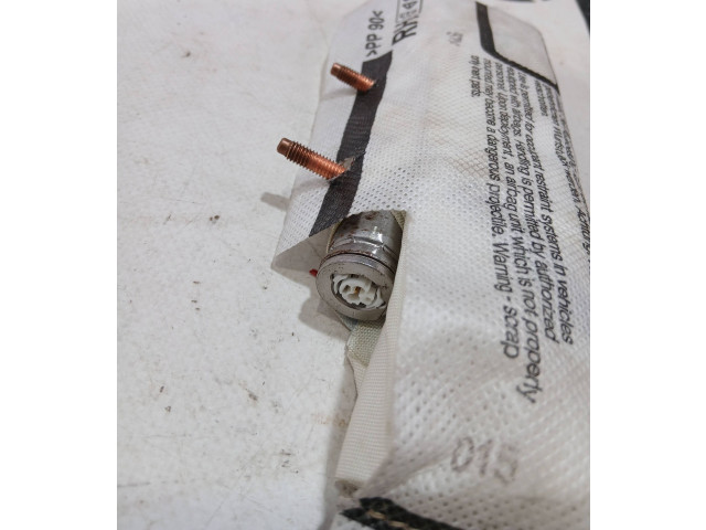 Подушка безопасности в сиденье    Skoda Kodiaq