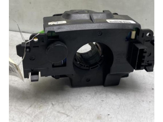 Подрулевой шлейф SRS    Volvo V70