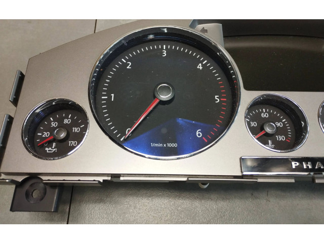 Панель приборов 3D0920886C   Volkswagen Phaeton       