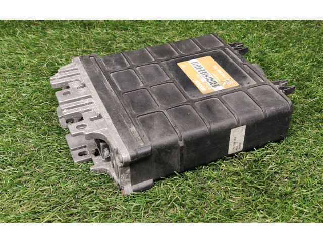 Блок управления двигателем ECU 1H0907311, 0261200701 Volkswagen Golf III 1996