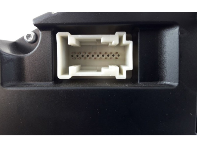 Панель приборов    Mercedes-Benz A W176       