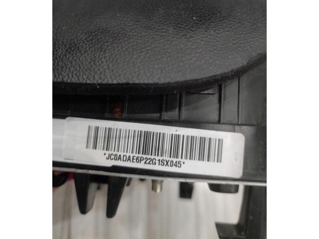 Подушка безопасности водителя    Hyundai ix20