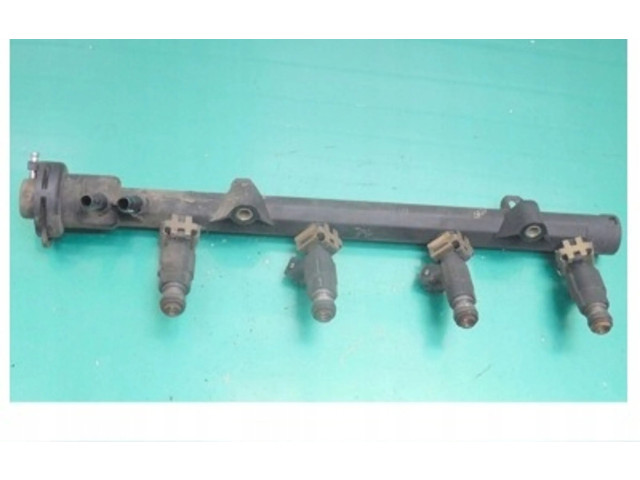 Топливная рампа    Volkswagen Polo III 6N 6N2 6NF  