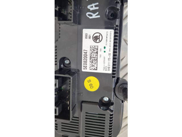 Блок управления климат-контролем 5E0820047 Skoda Rapid (NH)