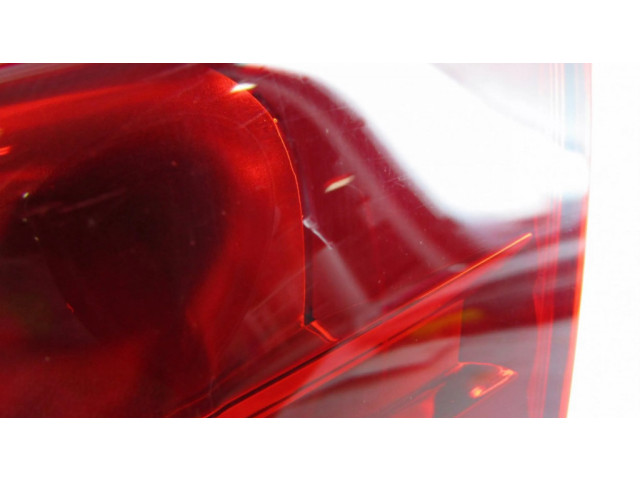 Задний фонарь правый сзади 8U0945094 Audi Q3 8U 2011-2016 года