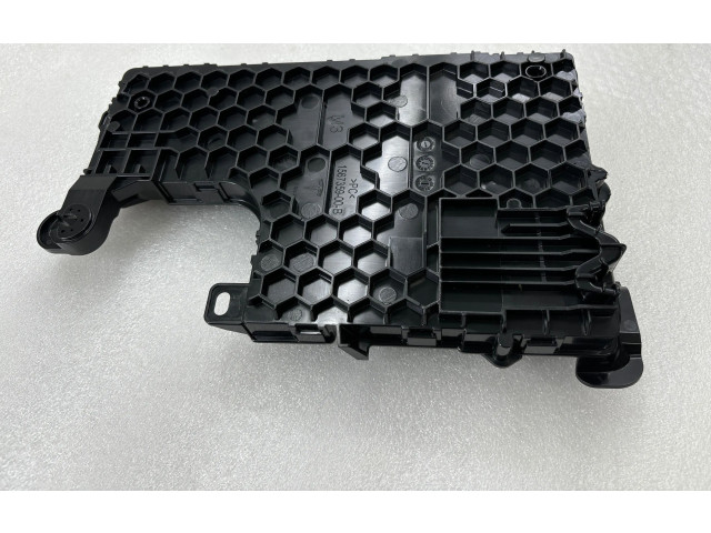 Блок комфорта 149785000D, 156735900B Tesla Model 3