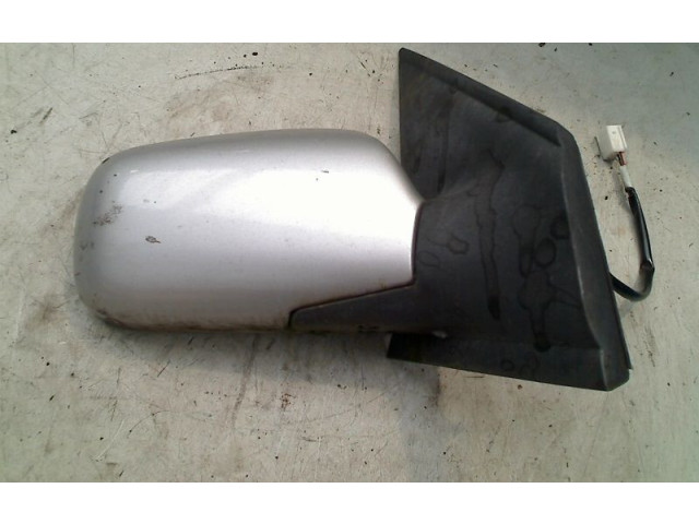 Зеркало электрическое Daihatsu YRV - года