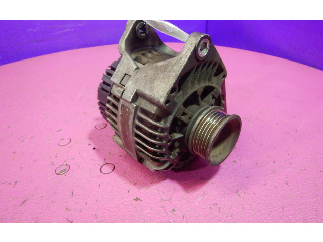 Генератор    Volkswagen PASSAT B4      
