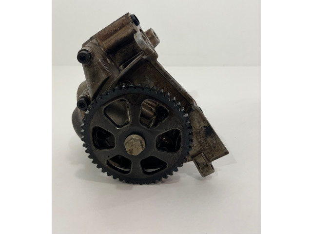 Масляный насос   03D115105  Skoda Fabia Mk2 (5J) 