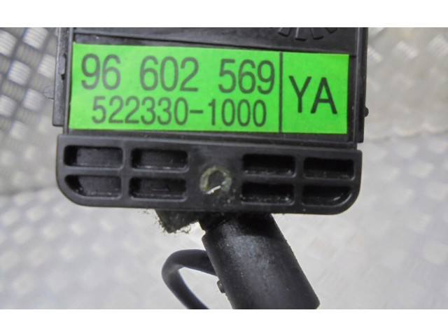 Ручка стеклоочистителей 96602569   Chevrolet Spark