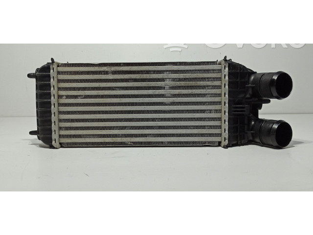 Интеркулер 9803900780 Peugeot 2008 II