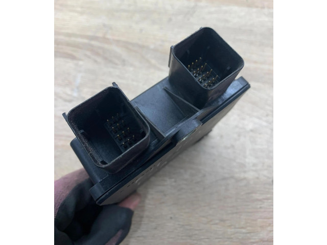 Блок подушек безопасности 2S6T14B056BM, 40021223   Ford Fusion