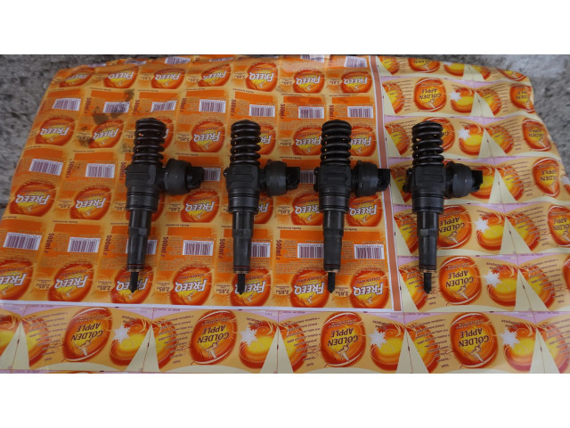 Форсунка     Skoda Octavia Mk2 (1Z)   