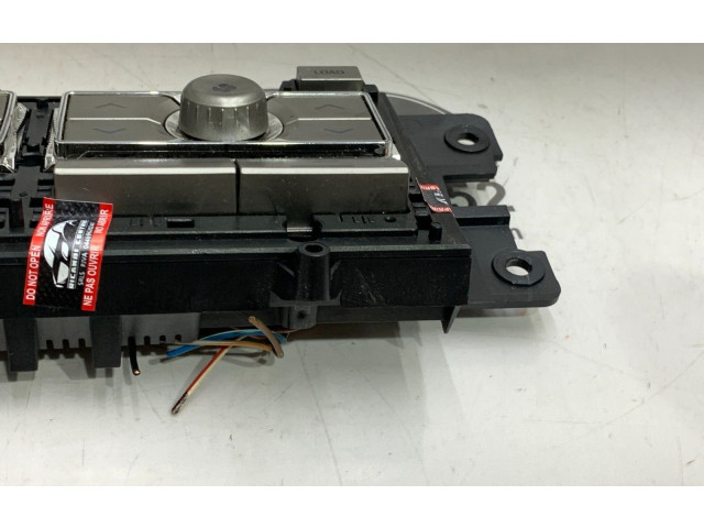 Блок управления климат-контролем 8X2318C858BF, 28149273   Jaguar XF