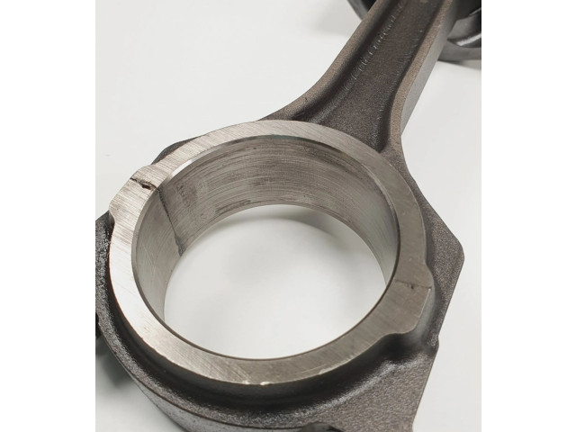 Píst 24879A   Ford Mondeo Mk III     