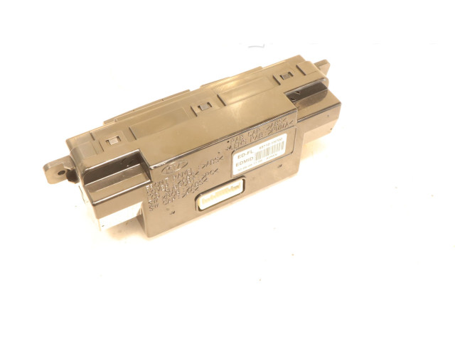 Дисплей       KIA Ceed