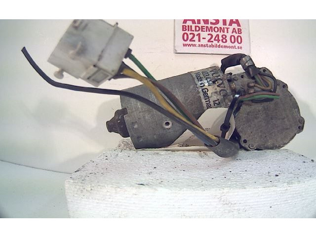 Моторчик дворников     Volvo 940