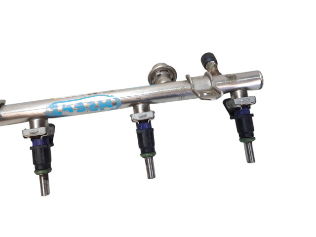 Топливная рампа A2660700395 Mercedes-Benz A W169 для двигателя M 266.920