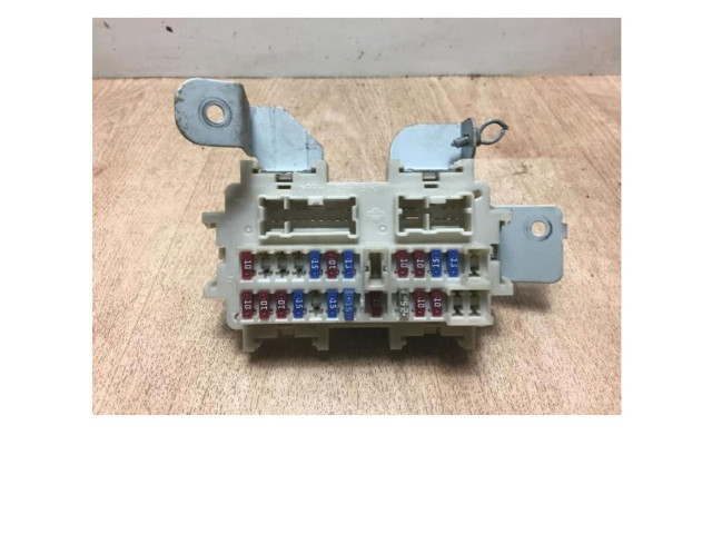 Pojistková skříňka Nissan Murano Z50 2006