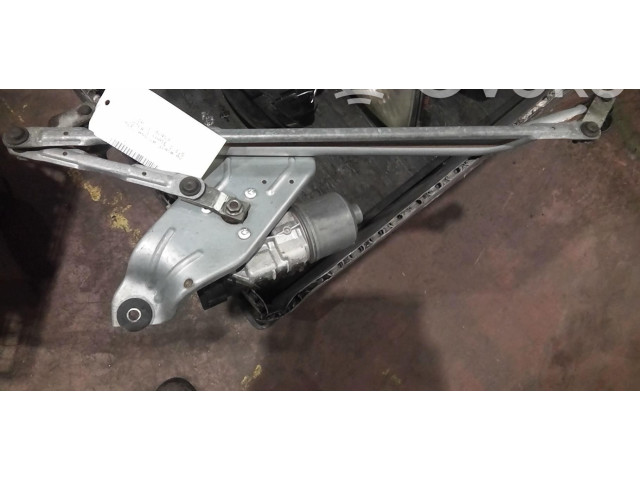 Моторчик дворников 8200619512    Dacia Duster